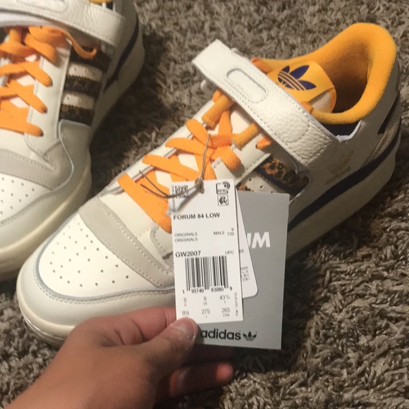 Adidas Forum 84 LOW - Picture 7 of 7